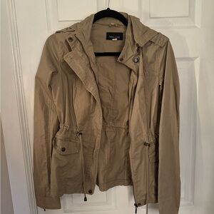 Khaki colored light jacket